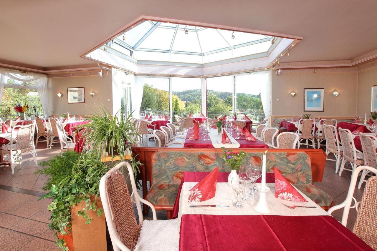 Hotel Schinderhannes ไวส์เคียร์เชน ภายนอก รูปภาพ